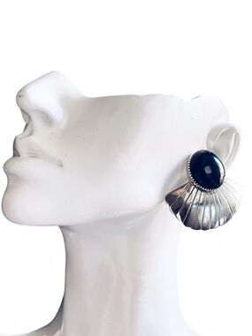 Vintage Southwest Style MS Begay Sterling Silver Fan Shape with Black Onyx Stone